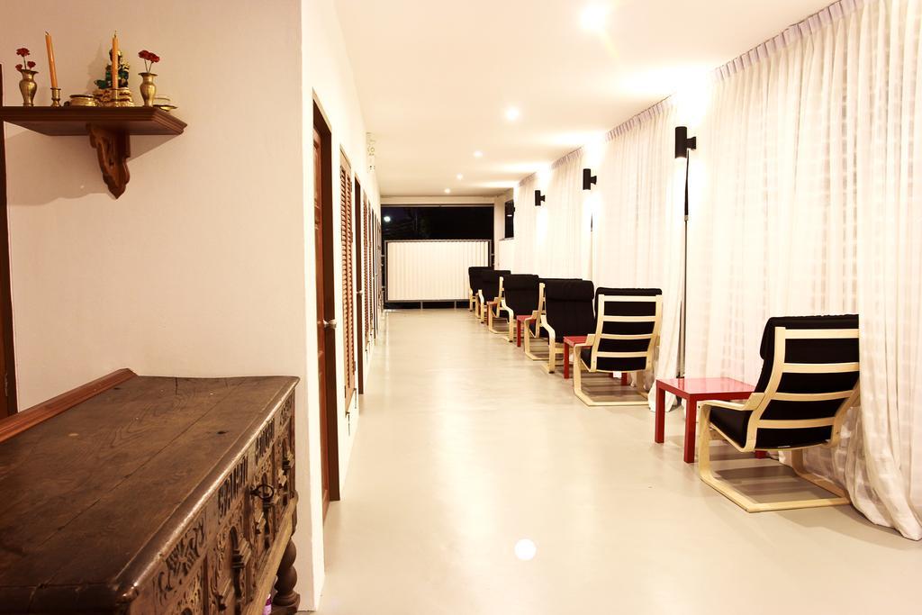 Barefeet Naturist Resort (Adults Only) Бангкок Номер фото